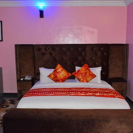 Esporta Suites Lekki Lagos Exterior foto